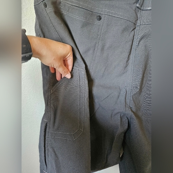 MEN'S WRANGLER OUTDOOR PERFORMANCE UTILITY SHORT IN SMOKE 42 - Picture 4 of 12